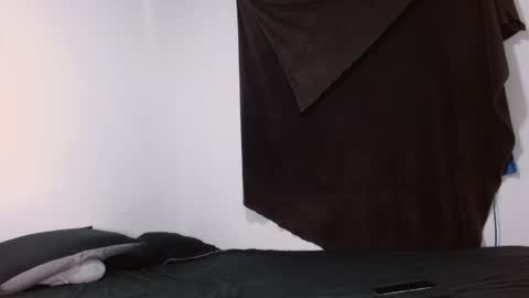 Snapshot of alucard_smith_ chatting on 5, 5, 2026 Smith and lucy online show from 5, 5, 2026
