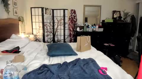 Snapshot of alwaysaffirming chatting on 22, 10, 2025 AlwaysAffirming online show from 22, 10, 2025