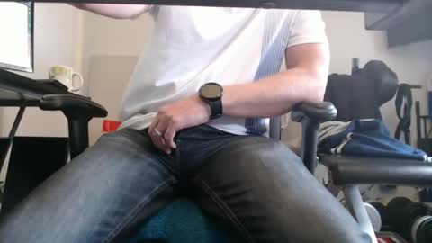 alwaysupforit12 online show from 21, 10, 2025