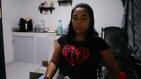 Snapshot of aly826805 chatting on 2, 2, 2026 analia online show from 2, 2, 2026