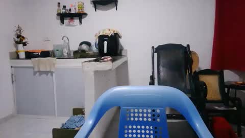 Snapshot of aly826805 chatting on 14, 3, 2026 analia online show from 14, 3, 2026