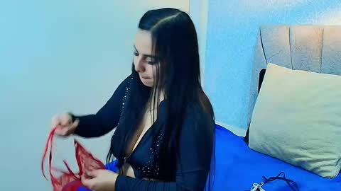   A L Y  online show from 23, 9, 2025