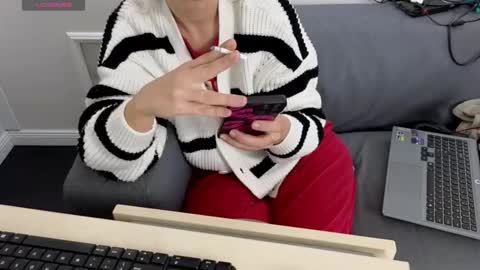 Snapshot of alyarei chatting on 29, 9, 2025 alyarei online show from 29, 9, 2025