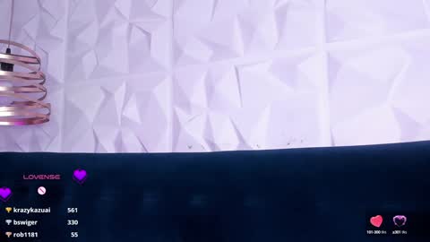 Snapshot of alys_molly chatting on 27, 1, 2025 sopie online show from 27, 1, 2025