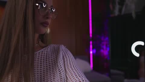 Alyse online show from 19, 5, 2026
