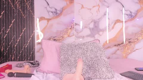 alyson__a online show from 31, 3, 2026