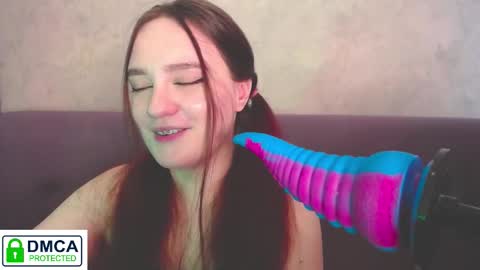 Snapshot of alyssa__scarlet chatting on 24, 10, 2025 Alyssa online show from 24, 10, 2025
