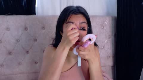 Snapshot of alyssa_joness chatting on 14, 1, 2026 alyssa_joness online show from 14, 1, 2026