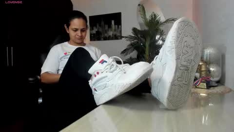 anny online show from 16, 12, 2025