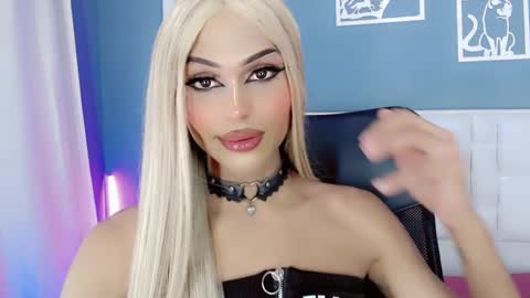 amal_baddel_ online show from 9, 1, 2025