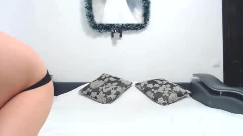 Snapshot of amali2015 chatting on 10, 1, 2025 amali2015 online show from 10, 1, 2025