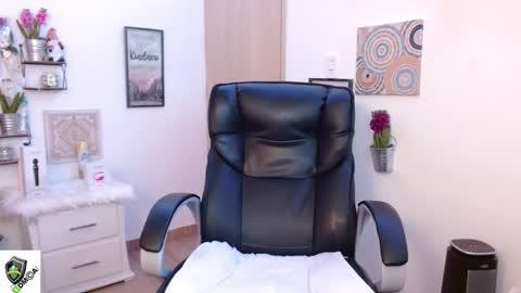 AMALIA online show from 15, 12, 2024