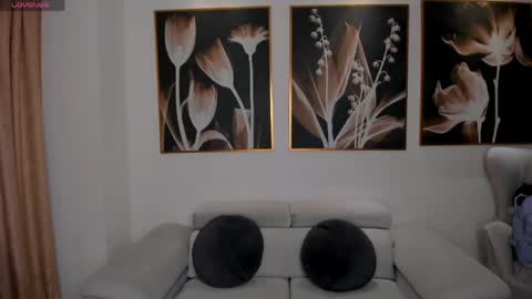 Snapshot of amalia_cruss chatting on 21, 5, 2026 Amalia cruss online show from 21, 5, 2026