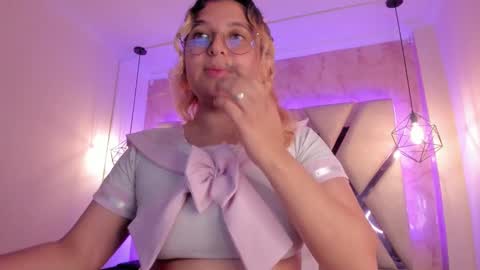 Amalia Im Back See you soon this January 7 at 10 pm Colombia time online show from 5, 3, 2025