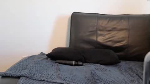 Amalia    online show from 18, 9, 2025