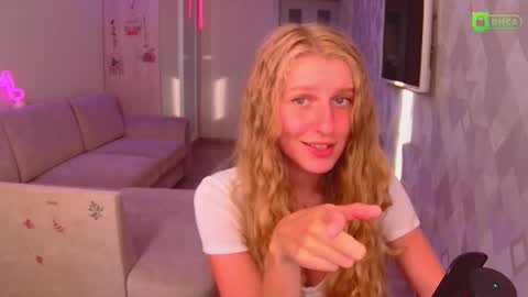 Amalia online show from 20, 9, 2025