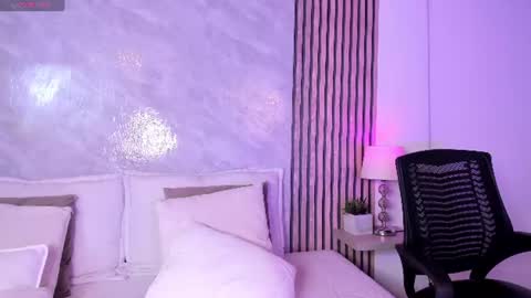 Snapshot of amanda_26 chatting on 10, 7, 2026 Luisa online show from 10, 7, 2026