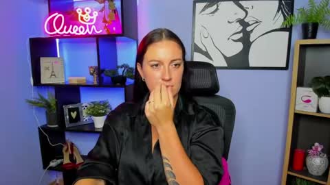 Snapshot of amanda_burn chatting on 10, 6, 2026 Amanda online show from 10, 6, 2026
