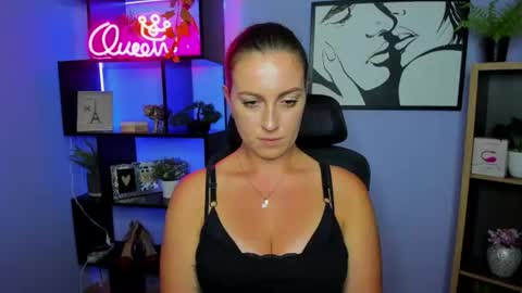 Snapshot of amanda_burn chatting on 25, 6, 2026 Amanda online show from 25, 6, 2026