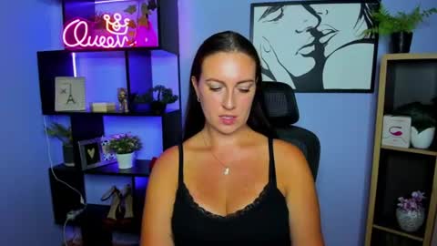 Snapshot of amanda_burn chatting on 7, 7, 2026 Amanda online show from 7, 7, 2026