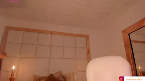 Snapshot of amanda_colin chatting on 25, 5, 2026 Amanda online show from 25, 5, 2026