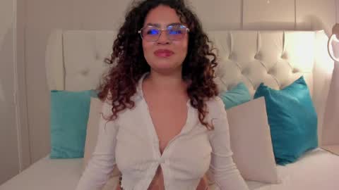 Snapshot of amanda_rios chatting on 4, 5, 2026 Amanda Rios online show from 4, 5, 2026