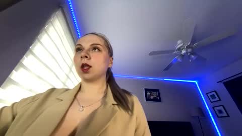 Amanda online show from 28, 4, 2026
