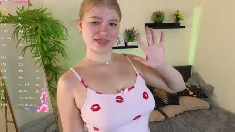 Snapshot of amanicrawford chatting on 7, 8, 2026 amanicrawford online show from 7, 8, 2026