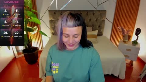 Amapola online show from 3, 1, 2025