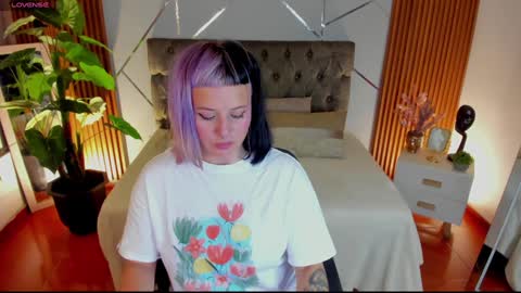 Amapola online show from 10, 1, 2025