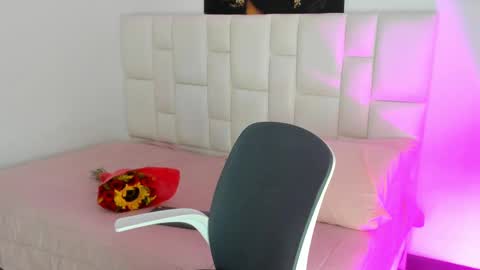 Snapshot of amara_cape chatting on 25, 1, 2025 amara online show from 25, 1, 2025