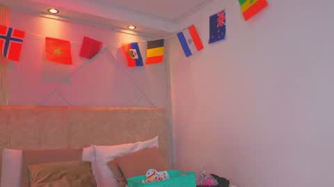 Snapshot of amara_queen_ chatting on 27, 6, 2026 Amara online show from 27, 6, 2026