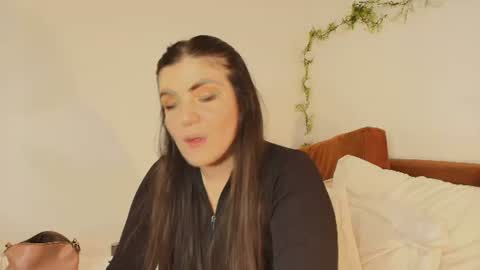 Snapshot of amara_vega chatting on 13, 7, 2026 Amara Vega online show from 13, 7, 2026