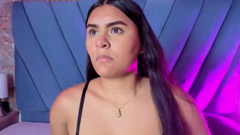 Snapshot of amarahanks_ chatting on 5, 11, 2025 amarahanks_ online show from 5, 11, 2025