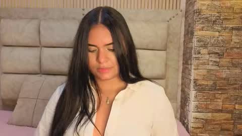 Snapshot of amarahanks_ chatting on 15, 11, 2025 amarahanks_ online show from 15, 11, 2025