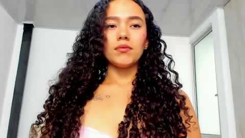 Snapshot of amaranta_f00x chatting on 2, 6, 2026 Amaranta online show from 2, 6, 2026