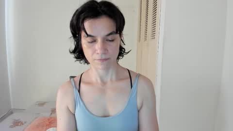 Amarantha online show from 15, 12, 2025