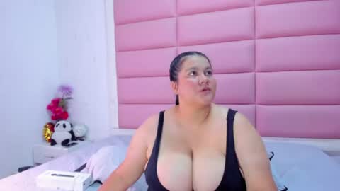 amaranttaylunay online show from 29, 7, 2026