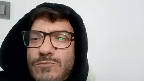 Snapshot of amaras5 chatting on 19, 11, 2025 amaras5 online show from 19, 11, 2025