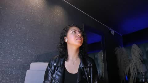 Emily online show from 12, 10, 2025