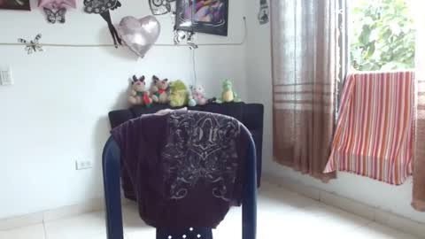 amaris_c online show from 30, 12, 2024