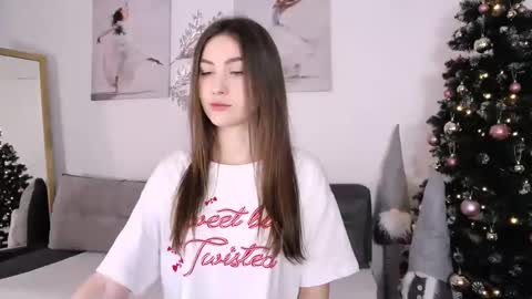 Snapshot of amarrie chatting on 9, 12, 2024 amarrie online show from 9, 12, 2024