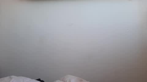 Petruss s Csabesztoo online show from 7, 4, 2026