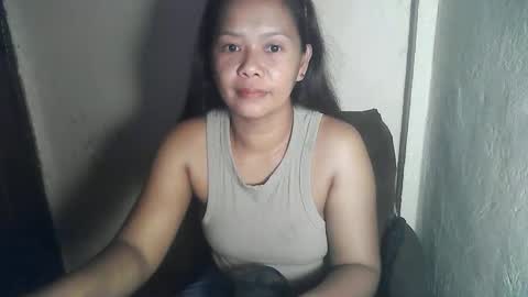 Snapshot of amazingass4u chatting on 2, 11, 2025 SizzlingAss4u online show from 2, 11, 2025