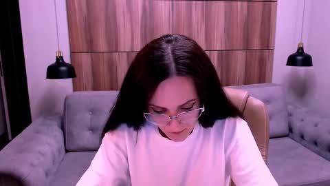 Izza online show from 5, 5, 2026
