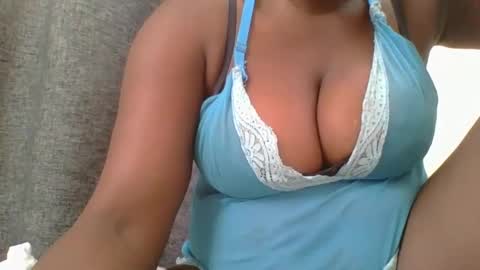 Snapshot of ambar_jasiri chatting on 20, 12, 2024 Mia online show from 20, 12, 2024