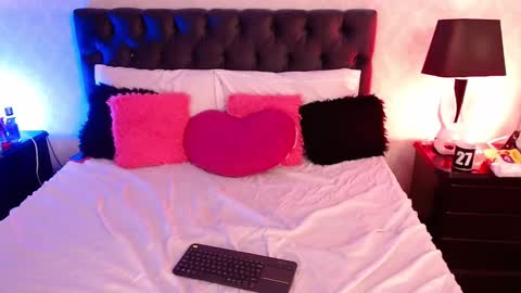 Snapshot of ambar_jonesx chatting on 12, 2, 2025 Ambar Jones online show from 12, 2, 2025