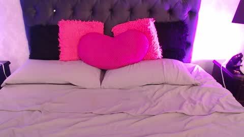 Snapshot of ambar_jonesx chatting on 25, 2, 2025 Ambar Jones online show from 25, 2, 2025