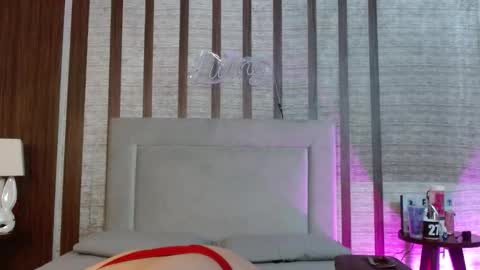 Ambar Jones online show from 18, 10, 2025