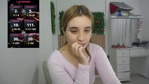 Snapshot of ambar_lynn chatting on 20, 11, 2025 mbar online show from 20, 11, 2025